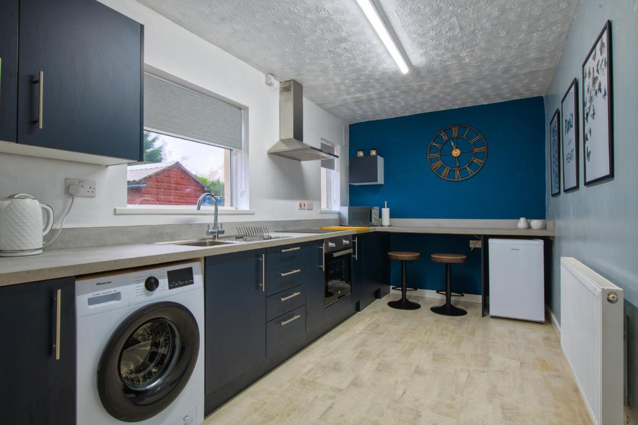 Rookwood House - Spacious With Free Parking - Short Leeds Hébergement de vacances Leeds (West Yorkshire)